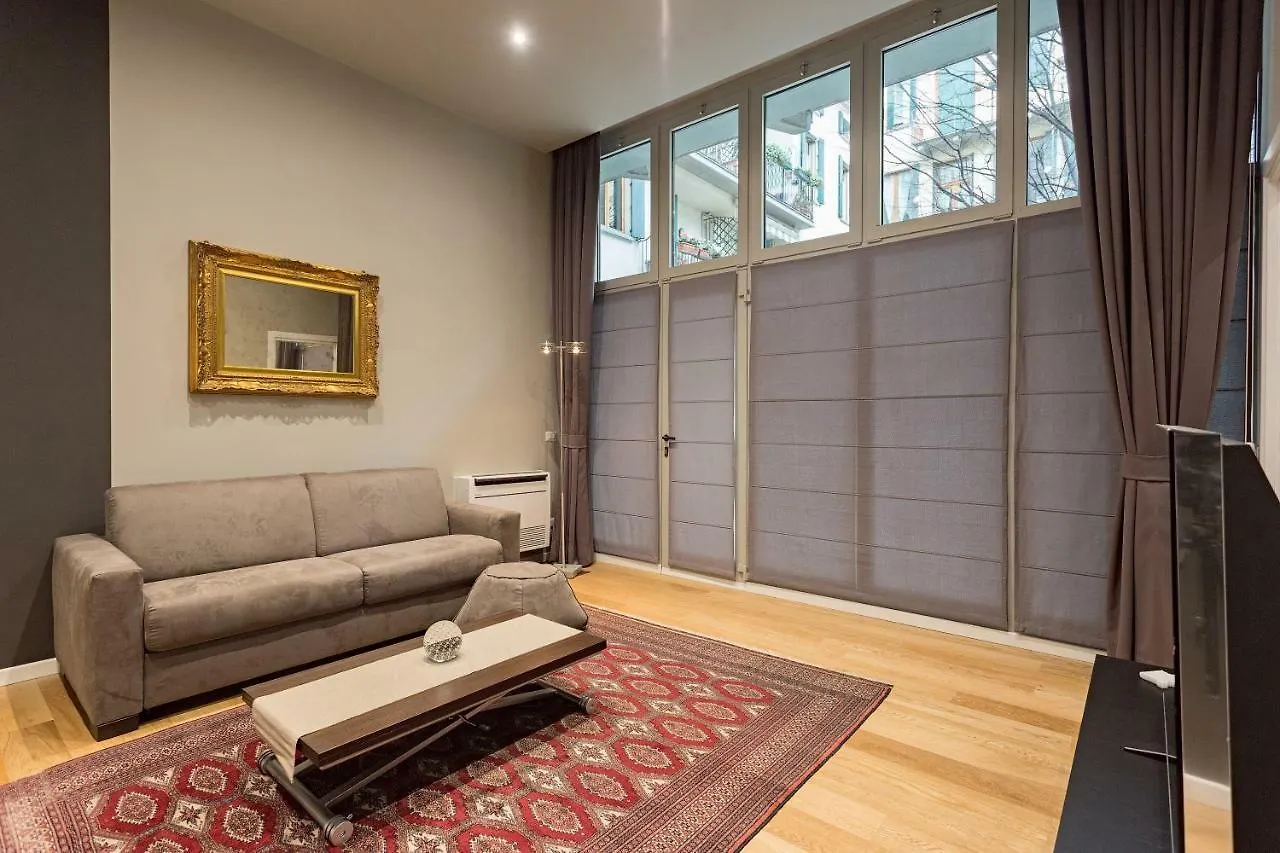 Giannone House Apartment Milan